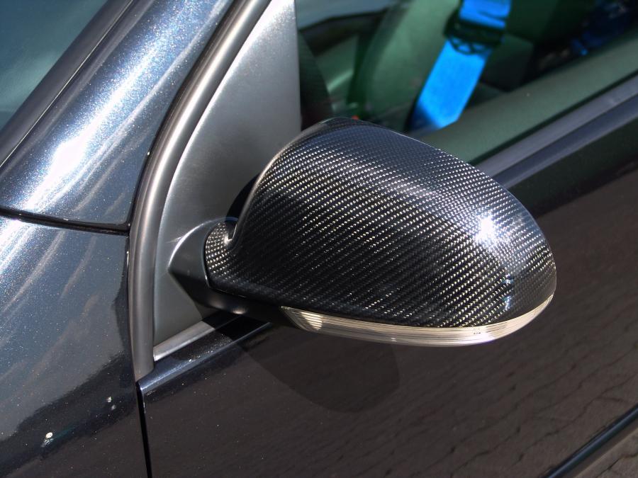  Volkswagen Golf R32 Carbon Racer by Senner Tuning 2010 года  (фото 4 из 11)